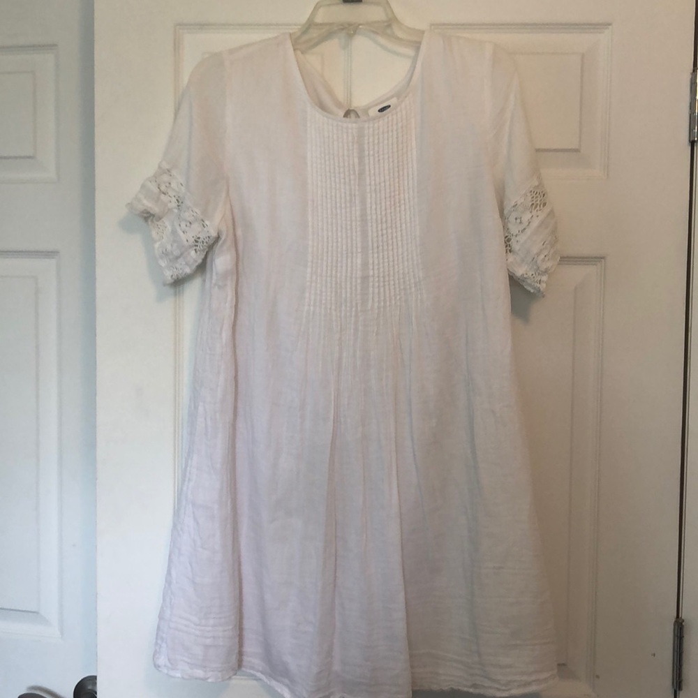 white old navy mini